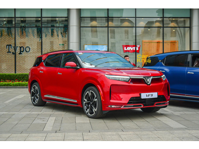 VinFast VF9 Plus ( Pin Mới CATL )