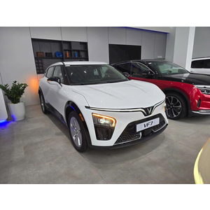 VinFast VF7 Eco