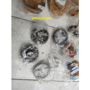 Bán bánh răng trục cơ , bánh răng lại bơm xe faw J5 2014 máy xanh 6DF3
