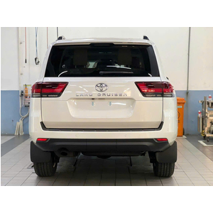 Toyota Land Cruiser LC300 2026 V6 3.5 Turbo