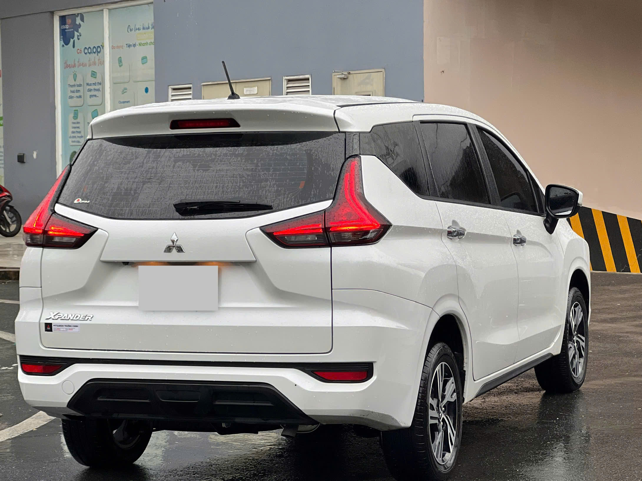 MITSUBISHI XPANDER 1.5L MT – GIÁ CHỈ 498 TRIỆU