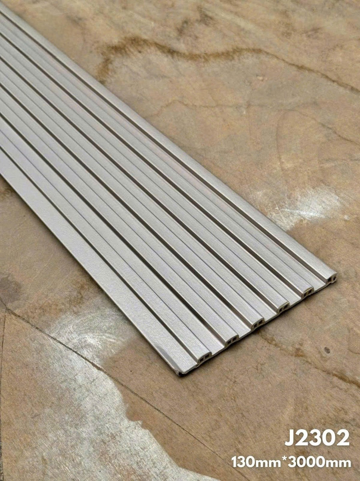 BỘ TẤM ỐP THAN TRE+ LAM 6 SÓNG 5MM CAO CẤP TẠI HỒ CHÍ MINH