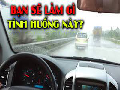 5 tình huống khẩn cấp khi lái xe ô tô và cách xử lý