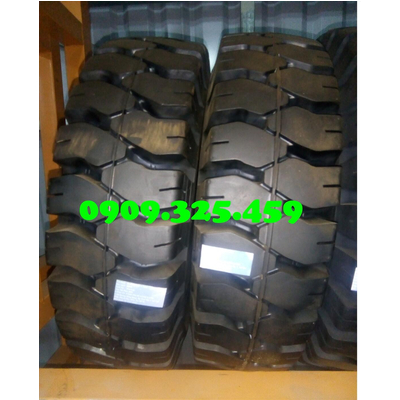 VỎ ĐẶC XE NÂNG 5.00-8 DUNLOP