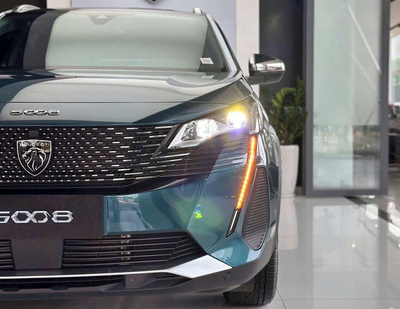 New Peugeot 5008 Premium