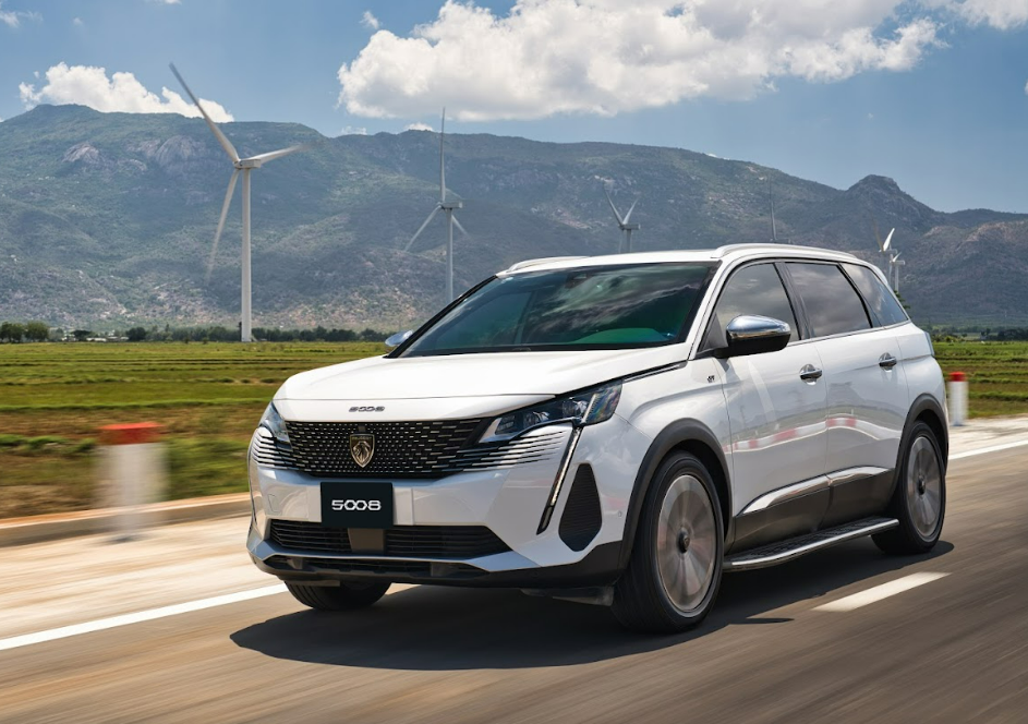 New 5008 GT