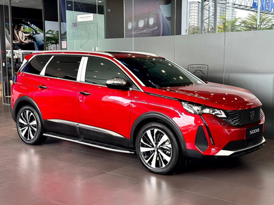 New Peugeot 5008 GT