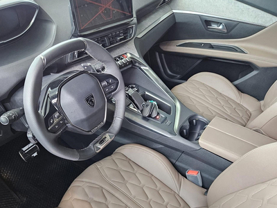 New Peugeot 5008 GT