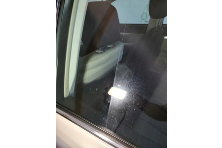 Tẩy ố mốc canxi, vảy cá , kính loang màu, trên bề mặt sơn xe HG X1 HARDWATER STAIN REMOVER for Car 250 ML