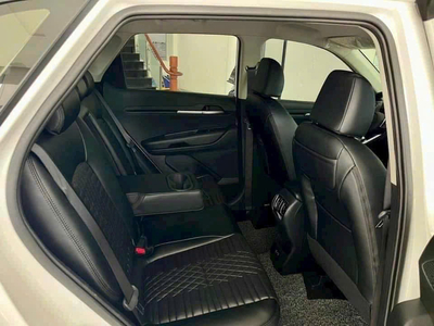 New KIA Sonet 1.5L AT