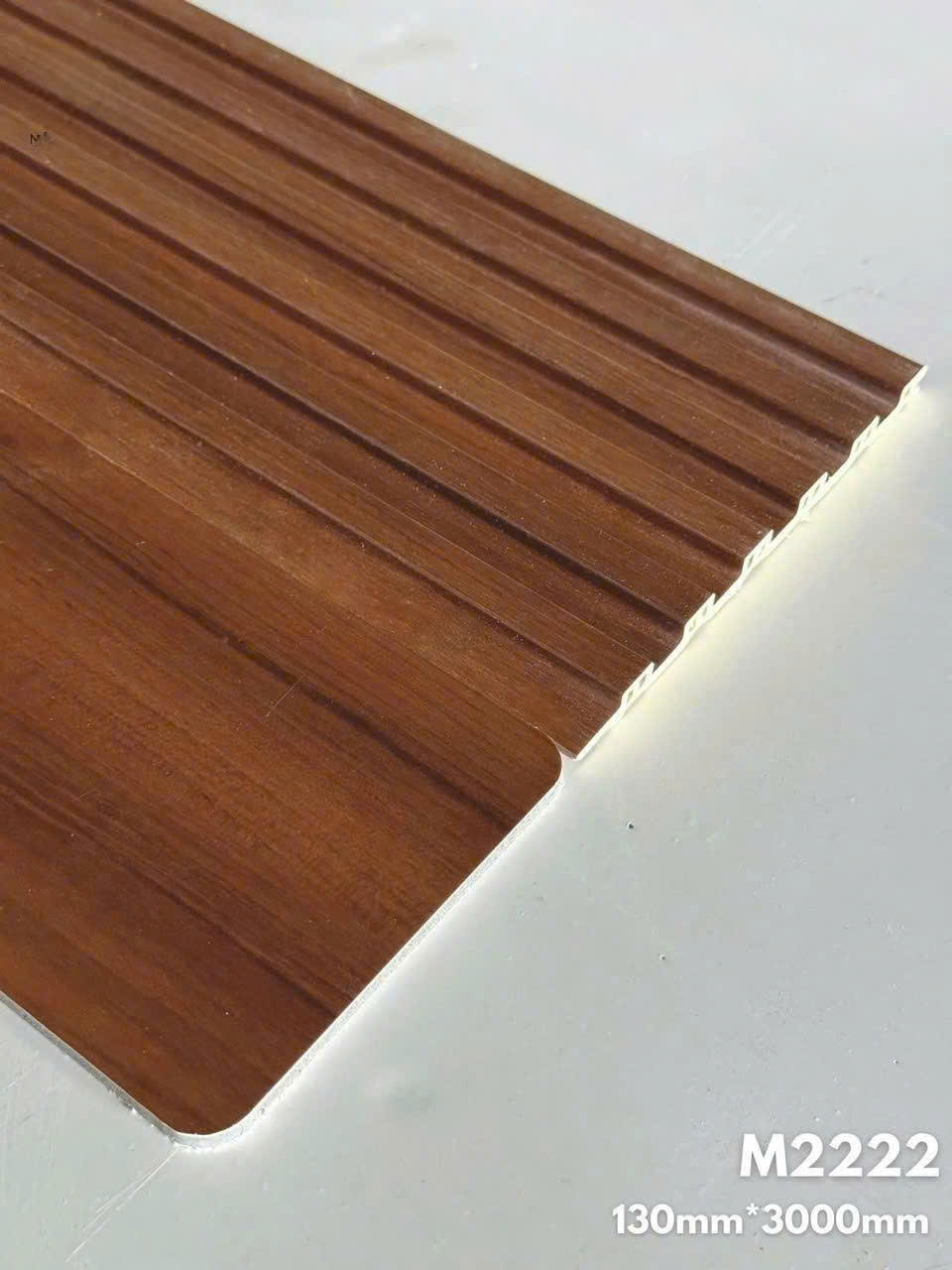 BỘ TẤM ỐP THAN TRE+ LAM 6 SÓNG 5MM CAO CẤP TẠI HỒ CHÍ MINH