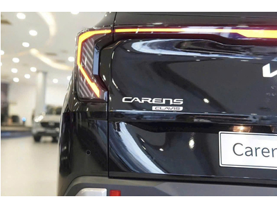 KIA Carens Clavis 1.5G Luxury