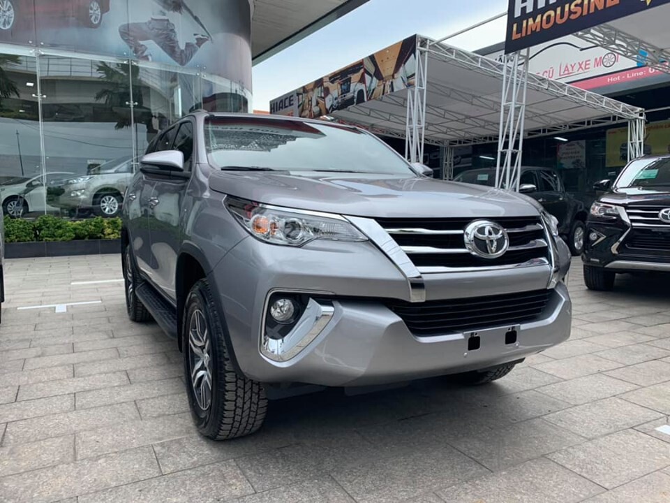 Giá Xe Toyota Fortuner 2019 Nhập Khẩu, Lắp Ráp Với Khuyến Mãi Cực Tốt.