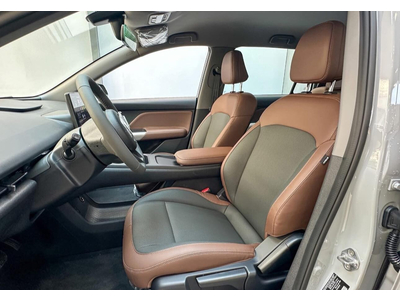 VinFast MPV 7 (Xe Gia Đình)