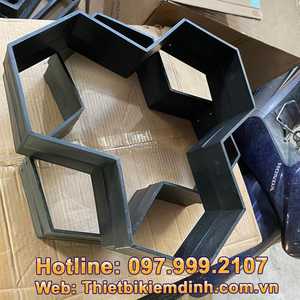 khuôn đúc mẫu gạch sân vườn