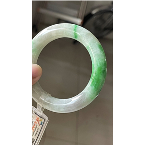 Vòng Ngọc Xanh Lý Cay