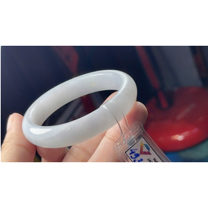 Vòng Ngọc Bạch Ngọc Thuần