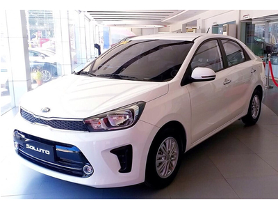 KIA Soluto MT 1.4L
