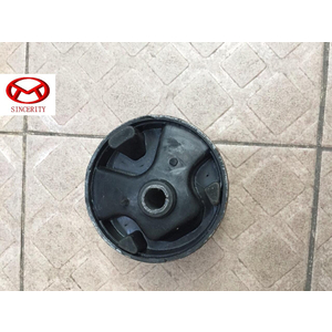 Cao su chân máy tròn SUZUKI WAGON R+