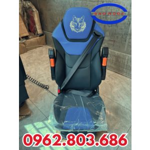 Ghế Howo Sitrak Nhập Khẩu Chính Hãng – Da Bọc Xịn, Có Sẵn Tại Kho