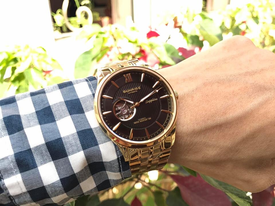 ĐỒNG HỒ LỘ CƠ SUNRISE 7002SA