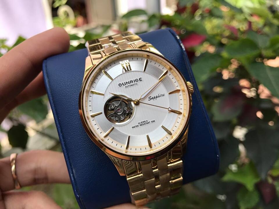 ĐỒNG HỒ LỘ CƠ SUNRISE 7002SA