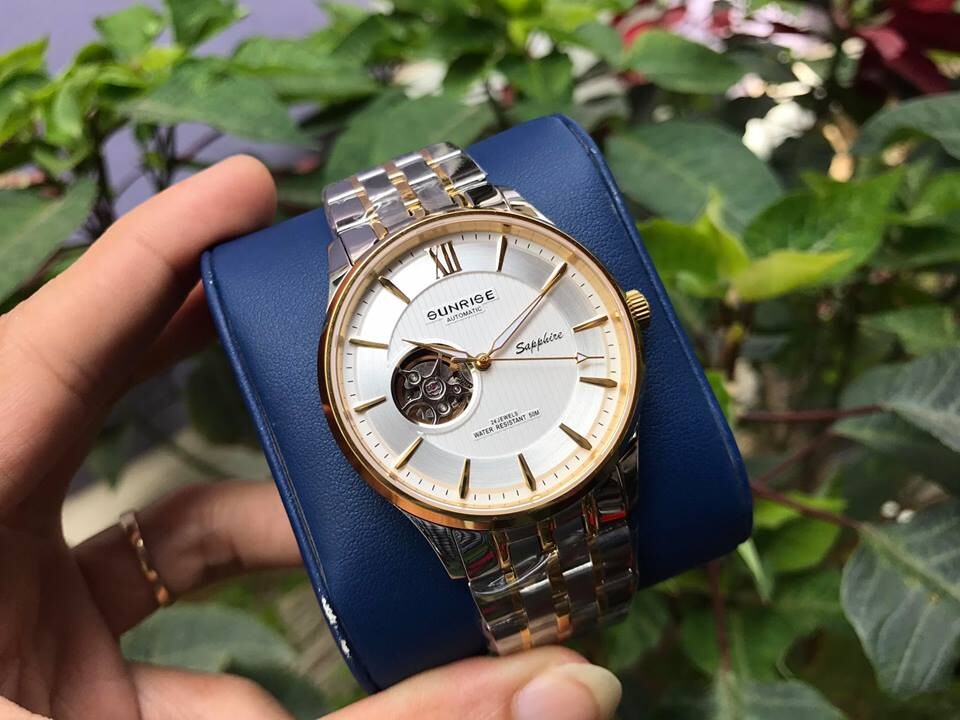 ĐỒNG HỒ LỘ CƠ SUNRISE 7002SA