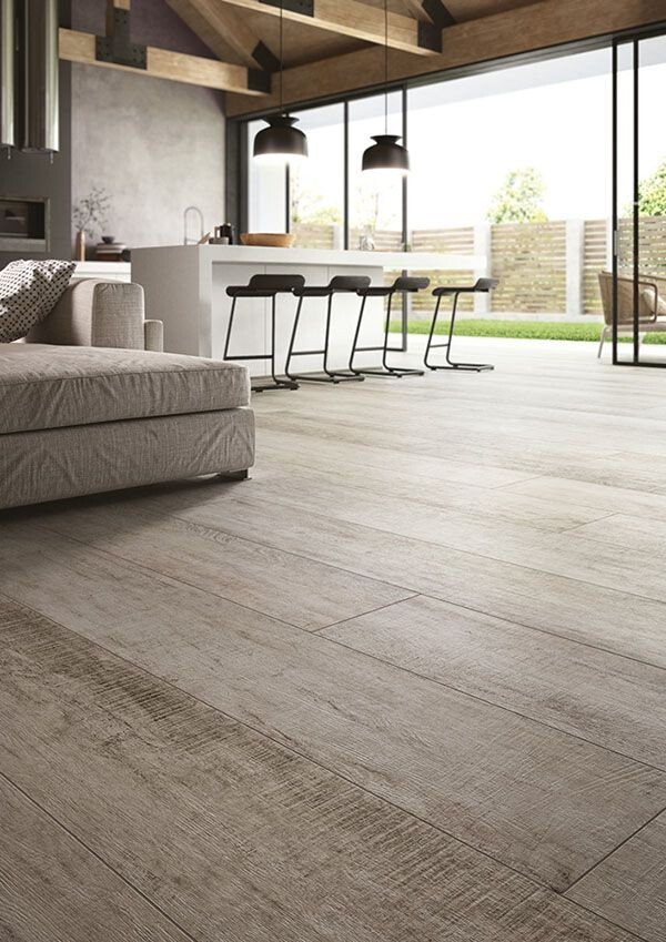 Sàn nhưa giả gỗ phòng khách Thanh Hóa