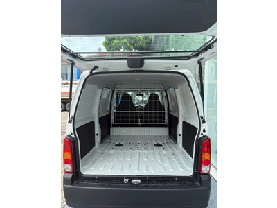 Suzuki Blind Van
