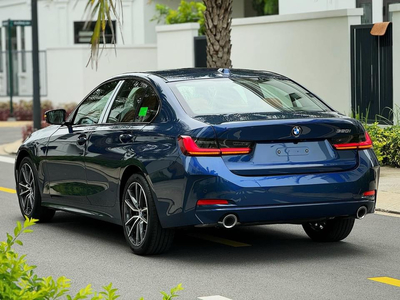 BMW 320i Sport Line LCI 2025