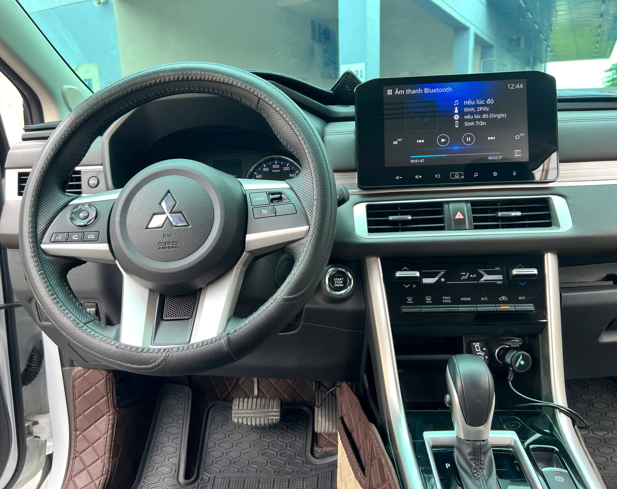 Mitsubishi Xpander 2023 Trắng | Odo 25.882 km | Biển 51L | Full Phụ Kiện | Giá 580 Triệu