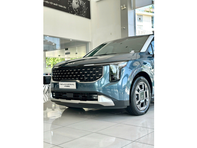 New Carnival 1.6T Signature 7S ( GHẾ VIP)