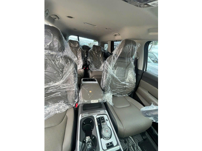 KIA New Carnival 1.6 Turbo Hybrid Premium 7S