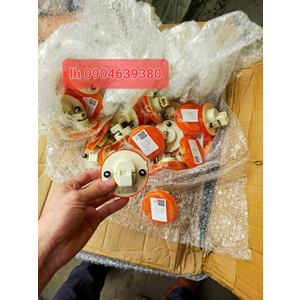 BÁN ĐÈN CHẮN BÙN TRƯỚC FAW JH6