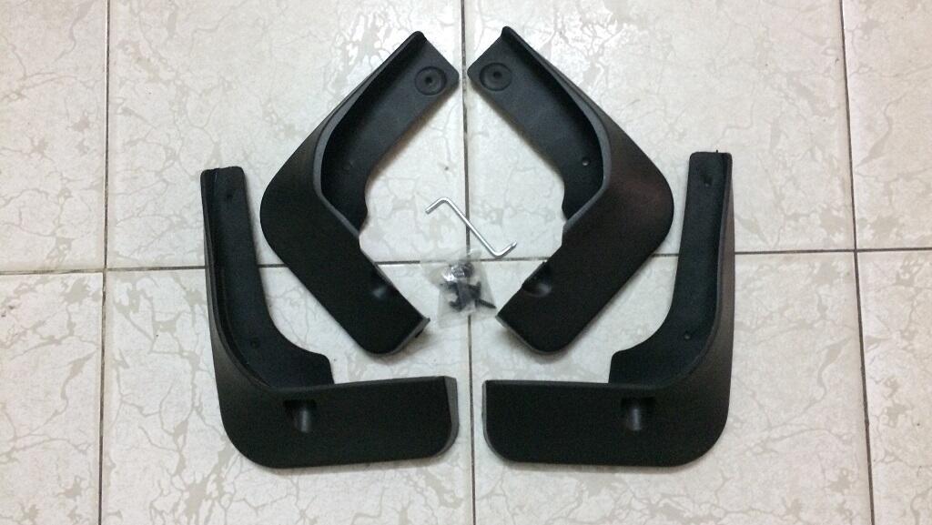 Bộ chắn bùn xe Toyota Camry 15-17