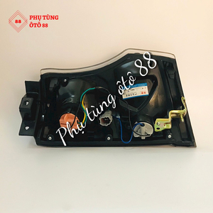 ĐÈN XI NHAN TRƯỚC XE TẢI ISUZU QKR 55 4JB1 - 2.8 LÍT