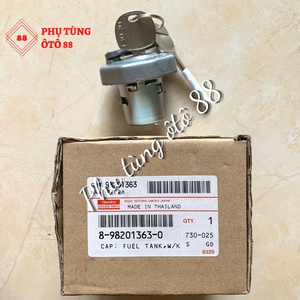 NẮP KHÓA THÙNG DẦU XE TẢI ISUZU NLR CHÍNH HÃNG - 8982013630