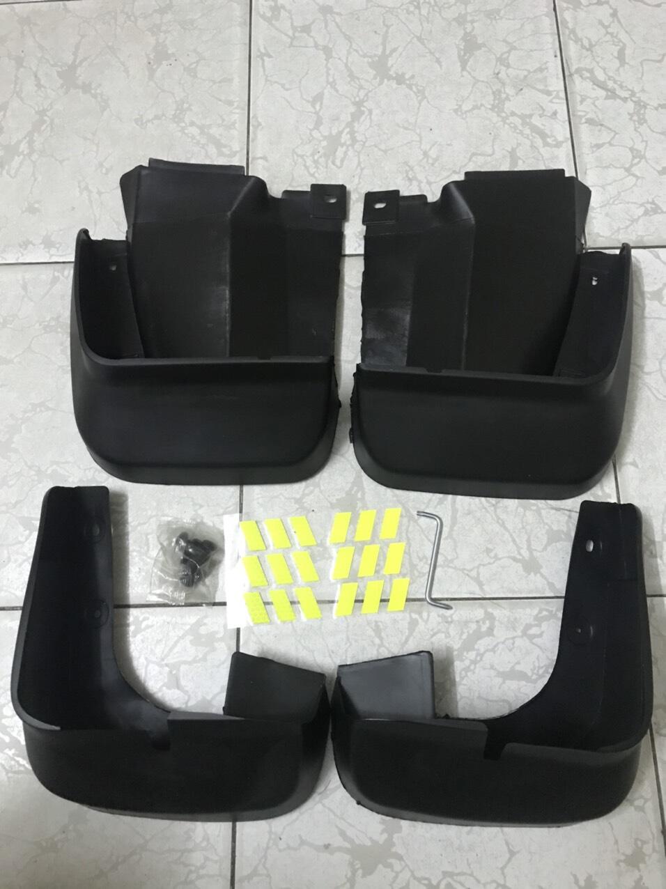 Bộ chắn bùn xe Honda Civic 08-11