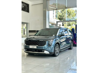 New Carnival 1.6T Signature 7S ( GHẾ VIP)