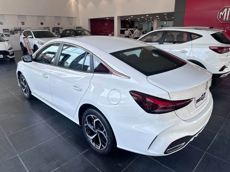 MG GT 1.5 Luxury