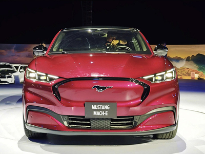 Ford Mustang Mach-E Premium AWD