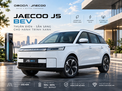 JAECOO J5 ICE SHS-H EV tại OMODA JAECOO Quận 9