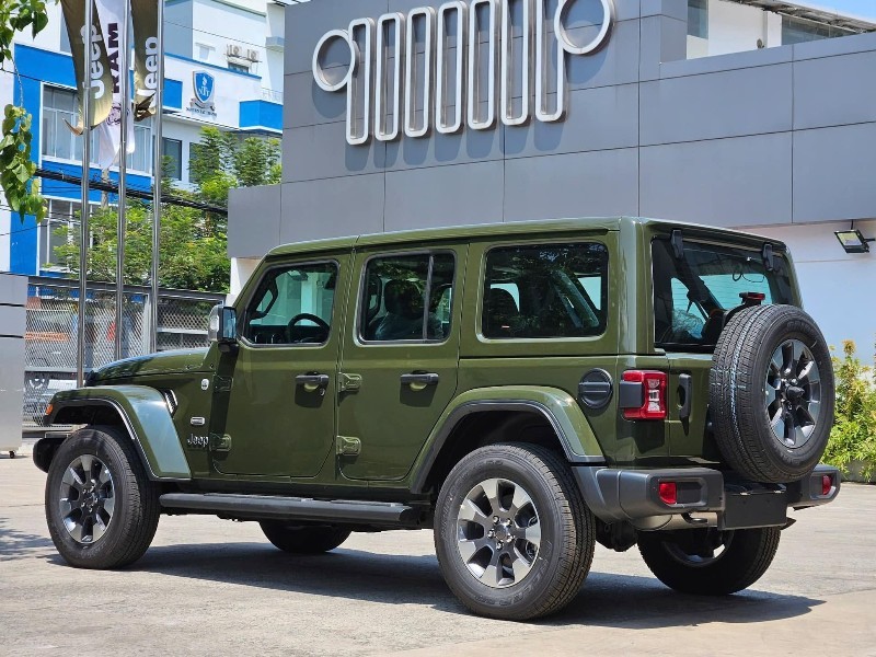 Jeep Wrangler Sahara
