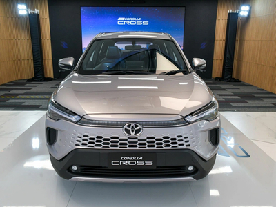 New Toyota Corolla Cross 1.8HEV 2025