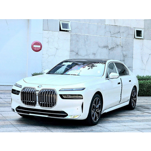 BMW 735i Pure Excellence