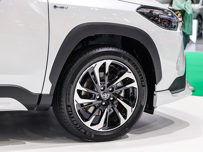 New Toyota Corolla Cross 1.8V