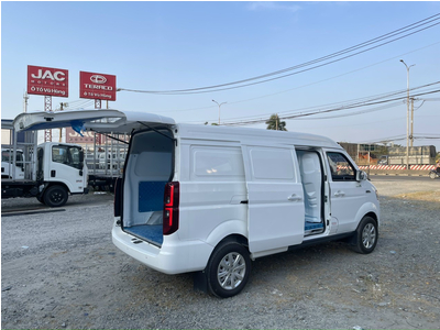 Xe tải Van SRM 868