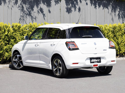Suzuki Swift Hybrid 1-Tone