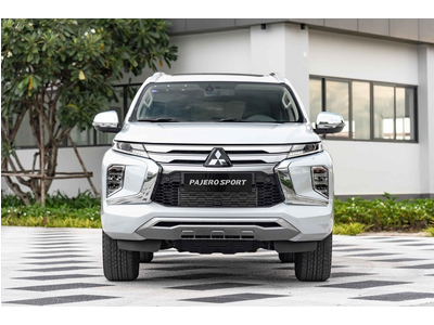 New Mitsubishi Pajero Sport Dầu 4x2 AT (Euro 5)