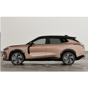 Lynk & Co 08
